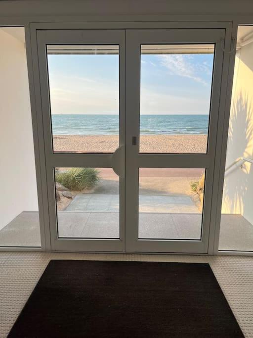 Bord De Mer, Acces Direct Apartment
